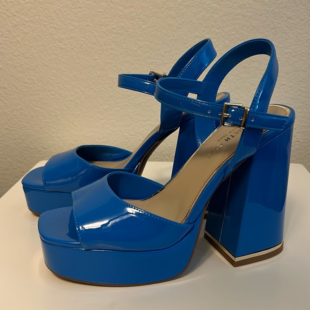 Kenneth Cole Platform Dolly Heels